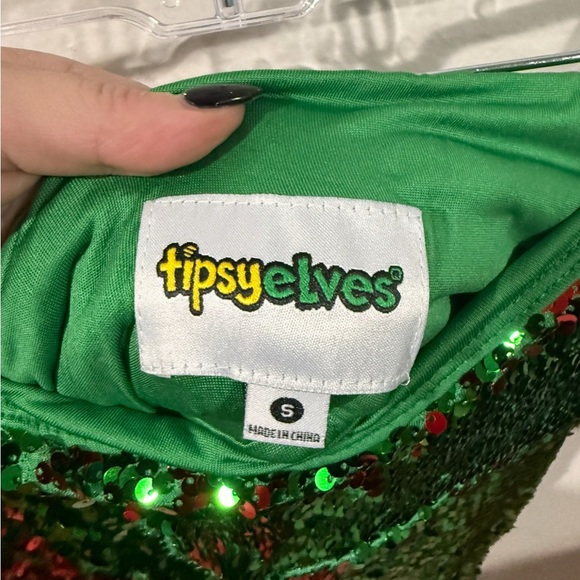 NWT - Tipsy Elves Red and Green
Reversible Sequin High Waisted Leggings - Picture 4 of 6